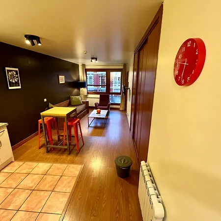 Aparthotel Lotila Flats Cuirgu 3*